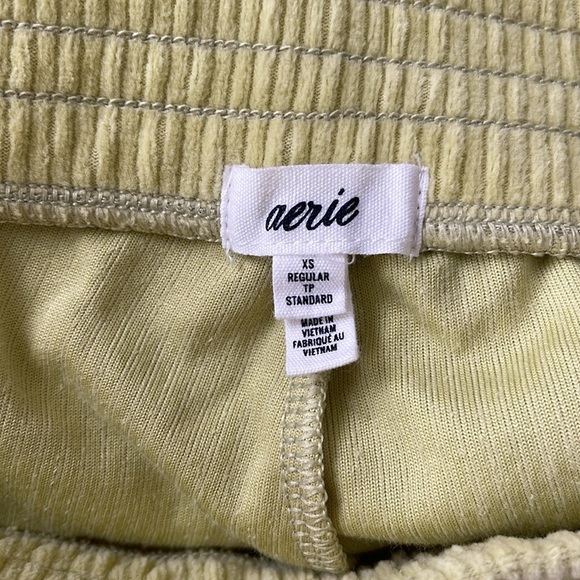 Aerie High Waisted Ribbed Flare Pants - Picture 4 of 4